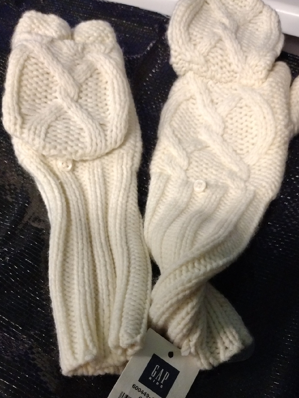 GAP Cream Cable Knit Convertible Fingerless Mittens